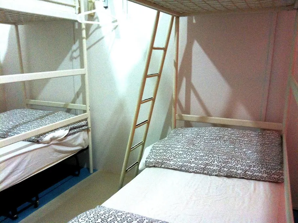 Hostel Drop Inn Singapore