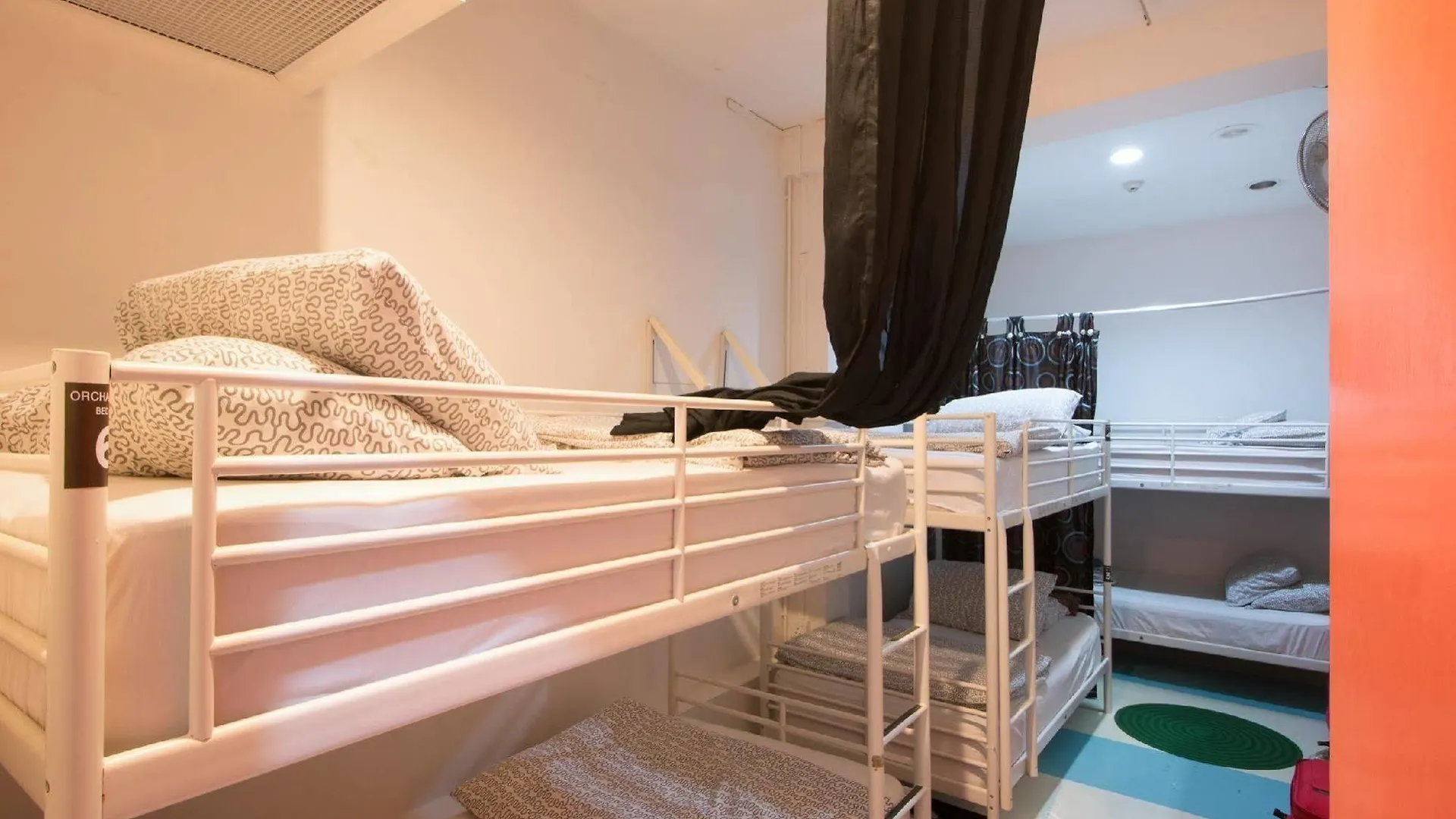 Drop Inn Singapore Hostel